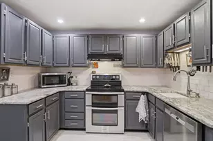 93 Quail Run, Tewksbury, MA 01876 - Photo 3