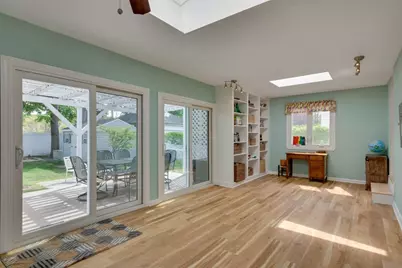51 Tyler Ave, Medford, MA 02155 - Photo 21