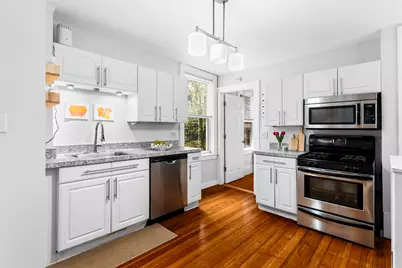 181 W 5th St #2, Boston, MA 02127 - Photo 11