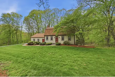 2 Esther Drive, Milford, MA 01757 - Photo 3