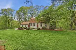 2 Esther Dr, Milford, MA 01757 - Photo 3