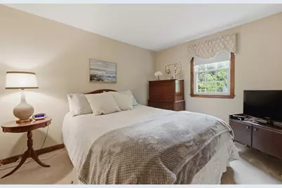 2 Esther Drive, Milford, MA 01757 - Photo 31