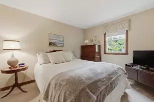 2 Esther Dr, Milford, MA 01757 - Photo 31