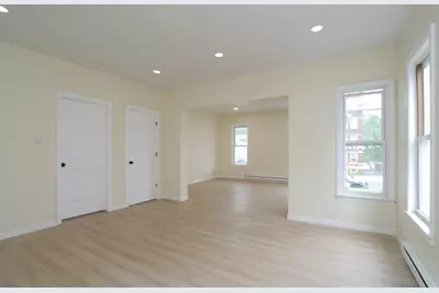 109-111 Brown Ave, Holyoke, MA 01040 - Photo 5