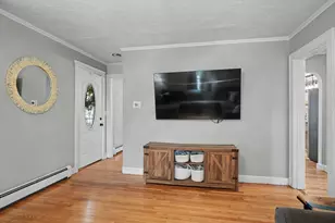 1110 S Main St, Bellingham, MA 02019 - Photo 5
