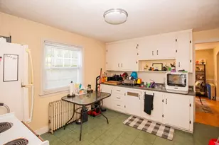 238 May St, Worcester, MA 01602 - Photo 13