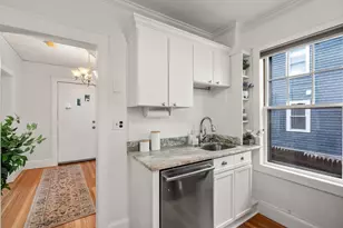 161 Perham St, Boston, MA 02132 - Photo 5