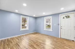 427-429 High St, Dedham, MA 02026 - Photo 5