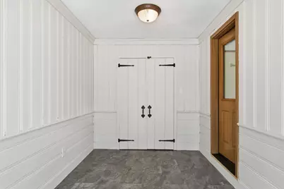 107 Viscount Rd, Longmeadow, MA 01106 - Photo 17