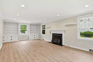 107 Viscount Rd, Longmeadow, MA 01106 - Photo 5