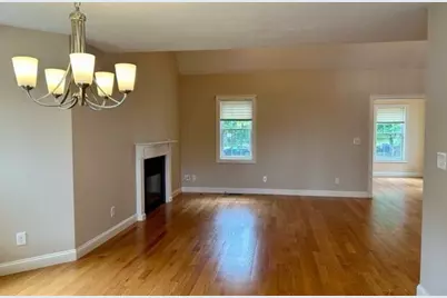 87 Dancause Rd, Lowell, MA 01852 - Photo 9