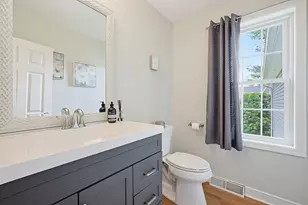 204 Laurelwood Dr, Hopedale, MA 01747 - Photo 17