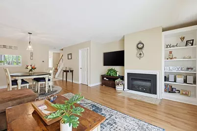 204 Laurelwood Dr #204, Hopedale, MA 01747 - Photo 15
