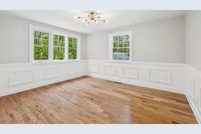 218 Hollis St, Holliston, MA 01746 - Photo 13