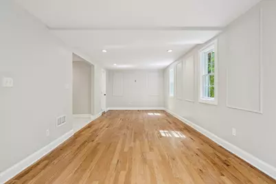 218 Hollis St, Holliston, MA 01746 - Photo 11