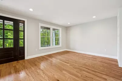 218 Hollis St, Holliston, MA 01746 - Photo 17