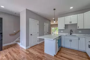 364 High St, Fall River, MA 02720 - Photo 7