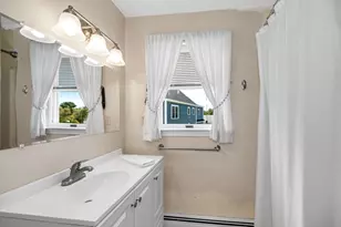 1470 Varnum Ave, Lowell, MA 01854 - Photo 23
