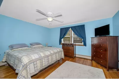 1470 Varnum Ave, Lowell, MA 01854 - Photo 11