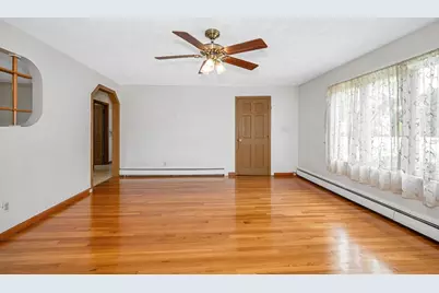 1470 Varnum Ave, Lowell, MA 01854 - Photo 7