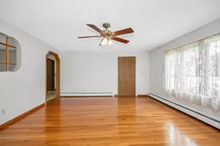 1470 Varnum Ave, Lowell, MA 01854 - Photo 7