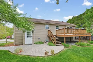 42 Colts Way, Attleboro, MA 02703 - Photo 37