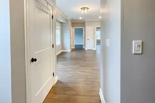 862 Washington St, Norwood, MA 02062 - Photo 3
