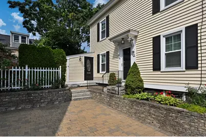 4 Olive Street, Newburyport, MA 01950 - Photo 1