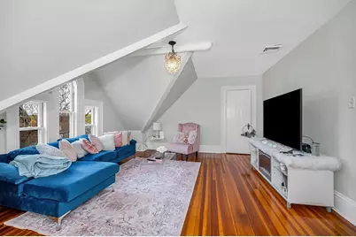 16 Quincy St, Methuen, MA 01844 - Photo 31