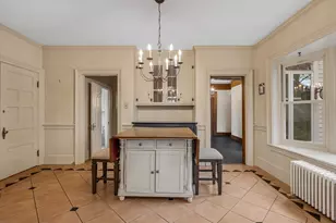 16 Quincy St, Methuen, MA 01844 - Photo 11