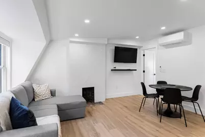 6 Goodwin Pl.. #4., Boston, MA 02114 - Photo 9