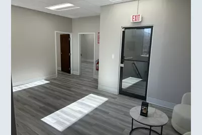 6 Victoria, Everett, MA 02149 - Photo 3