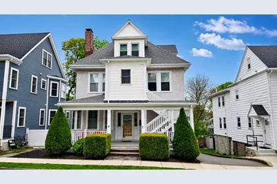 7 Harriet Ave #7, Belmont, MA 02478 - Photo 1