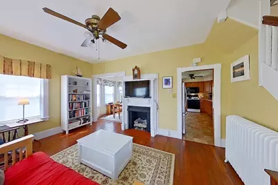 17 Buttonwood St, New Bedford, MA 02740 - Photo 3