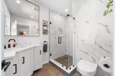 342 West Third Street #2, Boston, MA 02127 - Photo 25