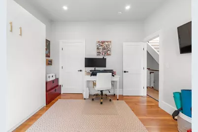 342 West Third Street #2, Boston, MA 02127 - Photo 19