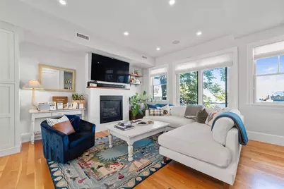 342 West Third Street #2, Boston, MA 02127 - Photo 11