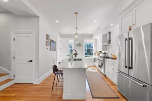 342 W 3rd St, Boston, MA 02127 - Photo 3