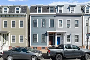 342 W 3rd St, Boston, MA 02127 - Photo 33