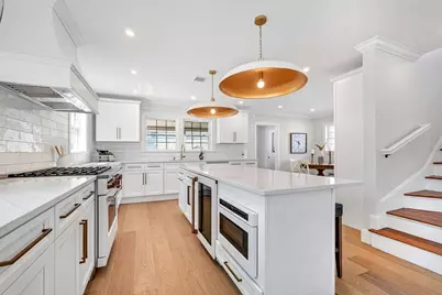 1078 Main Street #1, Melrose, MA 02176 - Photo 9