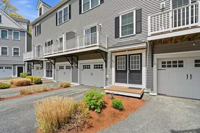 90 Compass Pt #90, North Andover, MA 01845 - Photo 1