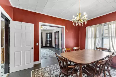 18 Wendell Pl, Springfield, MA 01105 - Photo 5
