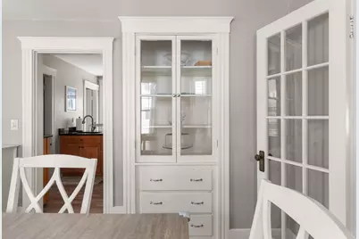 16 Thorndike St, Peabody, MA 01960 - Photo 15