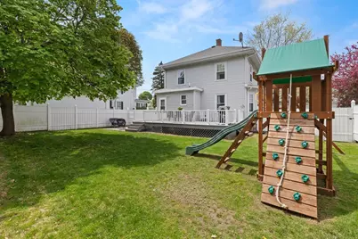 16 Thorndike St, Peabody, MA 01960 - Photo 35