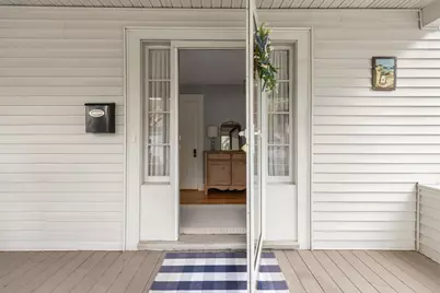 16 Thorndike St, Peabody, MA 01960 - Photo 7