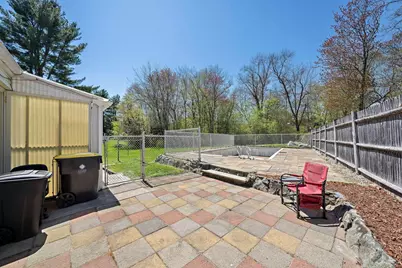 447 E Main St, Avon, MA 02322 - Photo 37