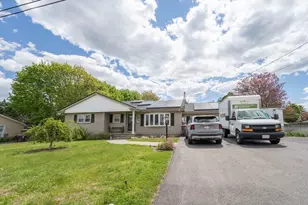 14 Ludlow St, Acushnet, MA 02743 - Photo 35