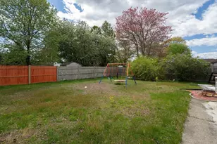 14 Ludlow St, Acushnet, MA 02743 - Photo 25