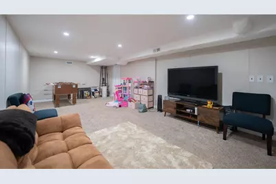 14 Ludlow St, Acushnet, MA 02743 - Photo 23