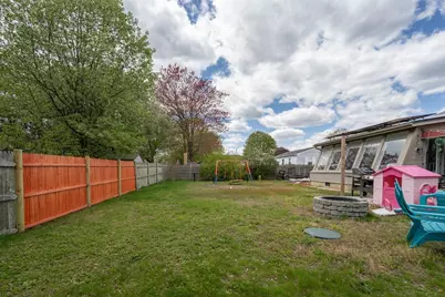 14 Ludlow St, Acushnet, MA 02743 - Photo 27